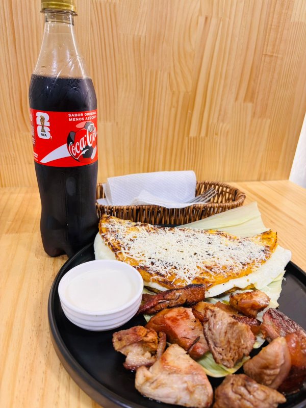 Cachapa con chancho al cilindro